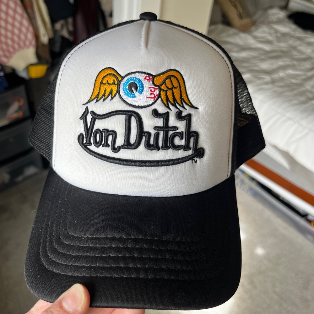 Von Dutch Black and White Trucker Hat with Winged Eyeball Patch